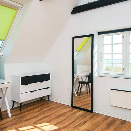 16 Person In Aabenraa-by Traum * Aabenraa